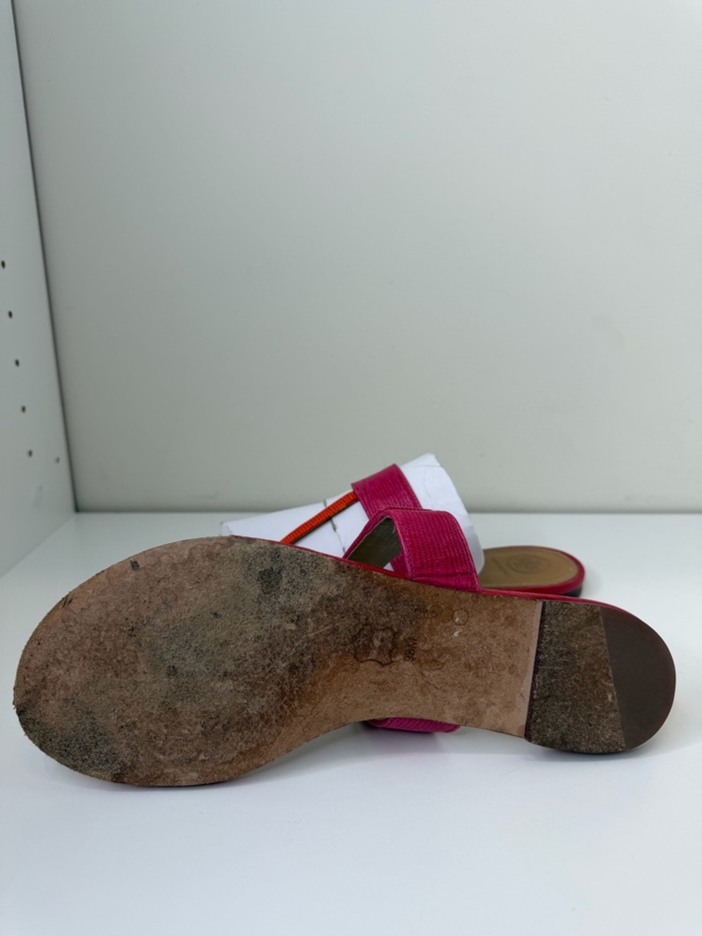 Tory Burch Kira Thong Sandals Tejus Embossed Leather Size 9.5 vacation summer - Picture 13 of 15